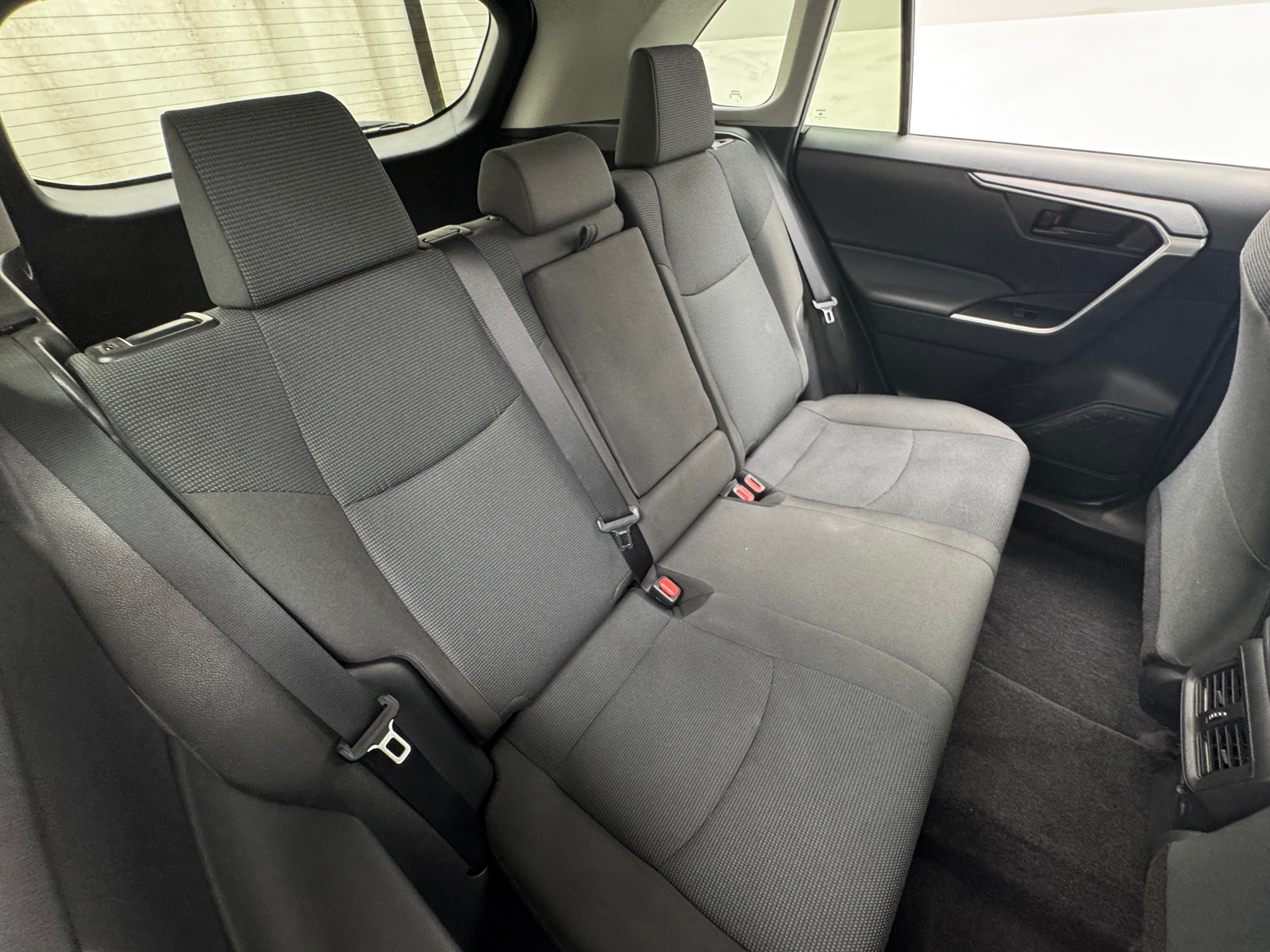 Thumbnail: 2022 Toyota RAV4 - 6