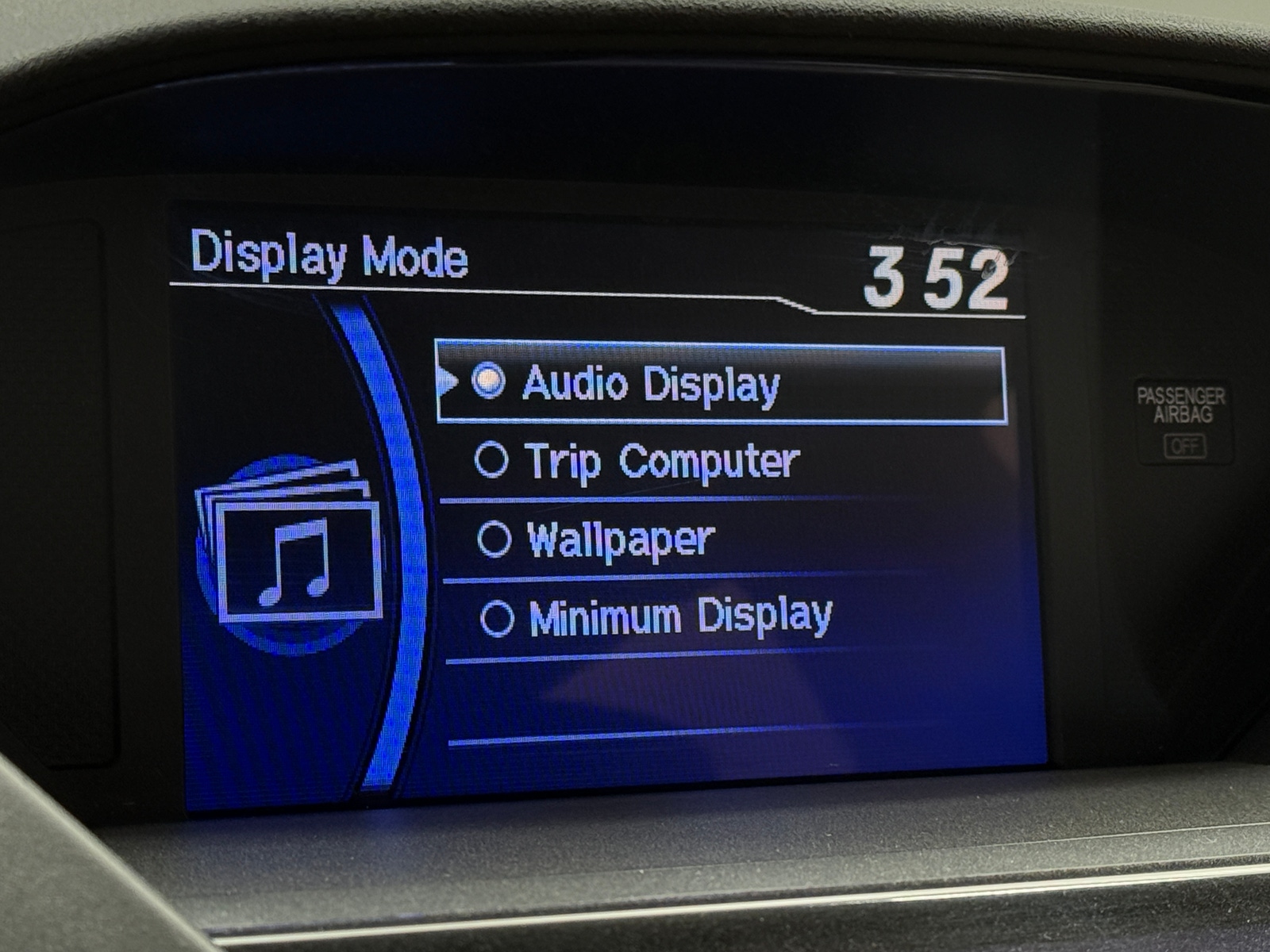 Thumbnail: 2015 Honda Pilot - 4