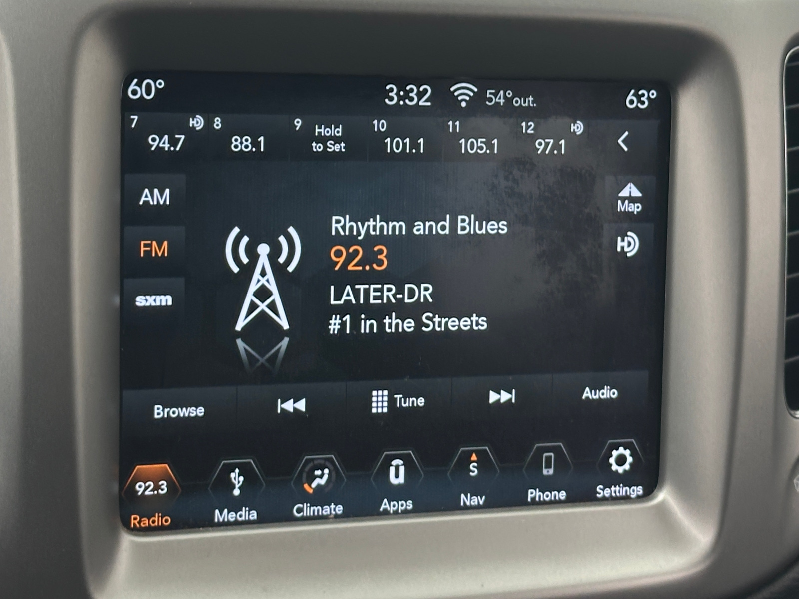 Thumbnail: 2019 Jeep Compass - 4