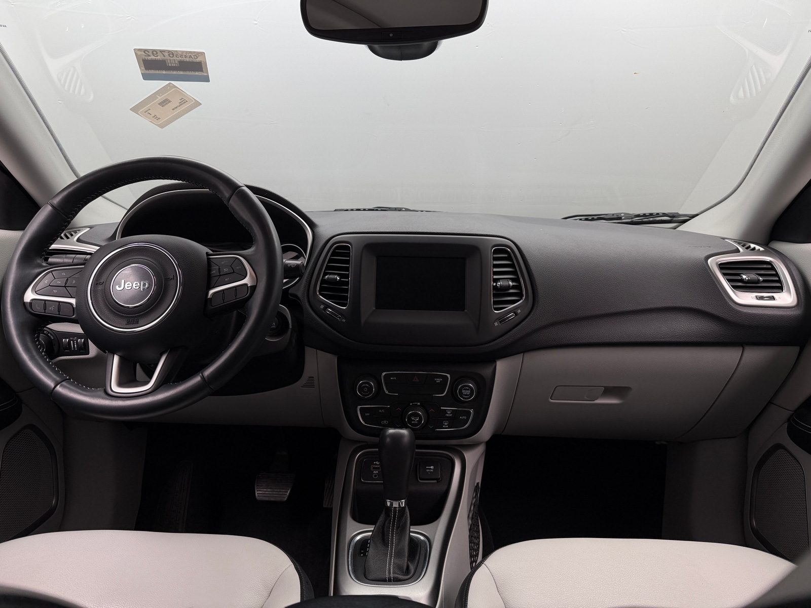 Thumbnail: 2018 Jeep Compass - 3