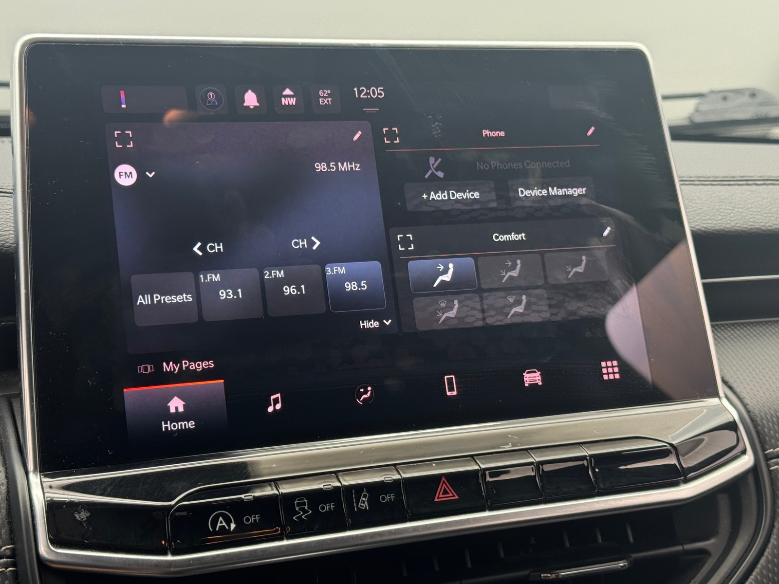 Thumbnail: 2023 Jeep Compass - 4