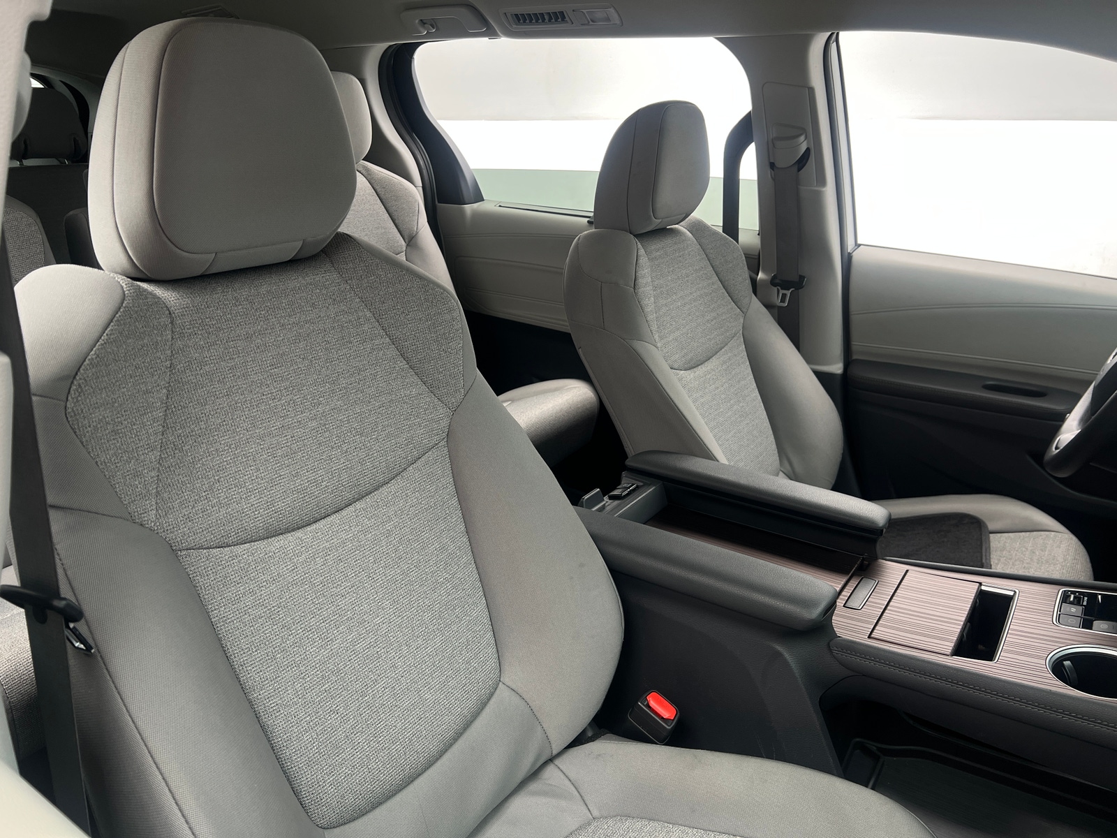 Thumbnail: 2024 Toyota Sienna - 2