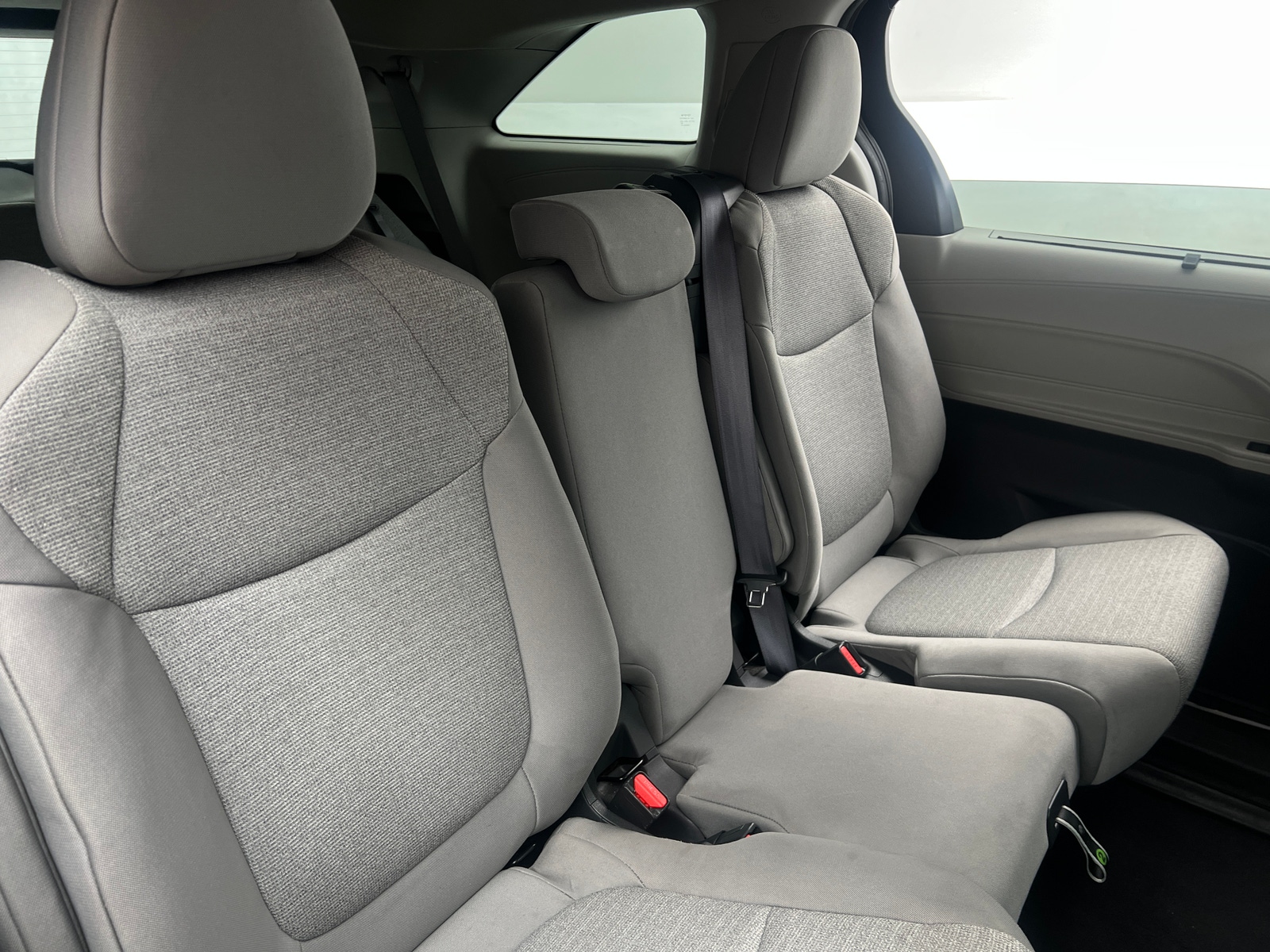 Thumbnail: 2024 Toyota Sienna - 6