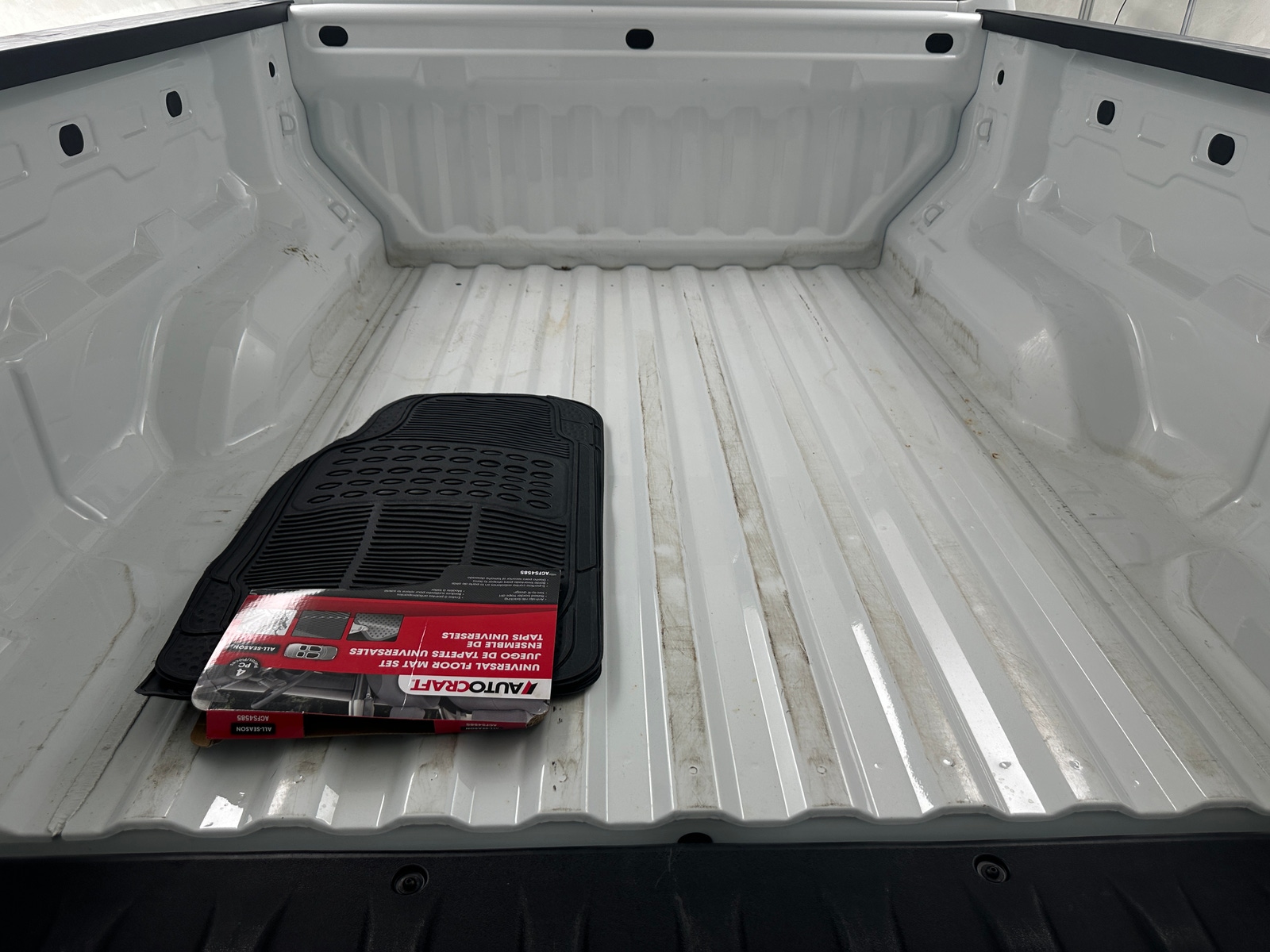 Thumbnail: 2023 Chevrolet Colorado - 7