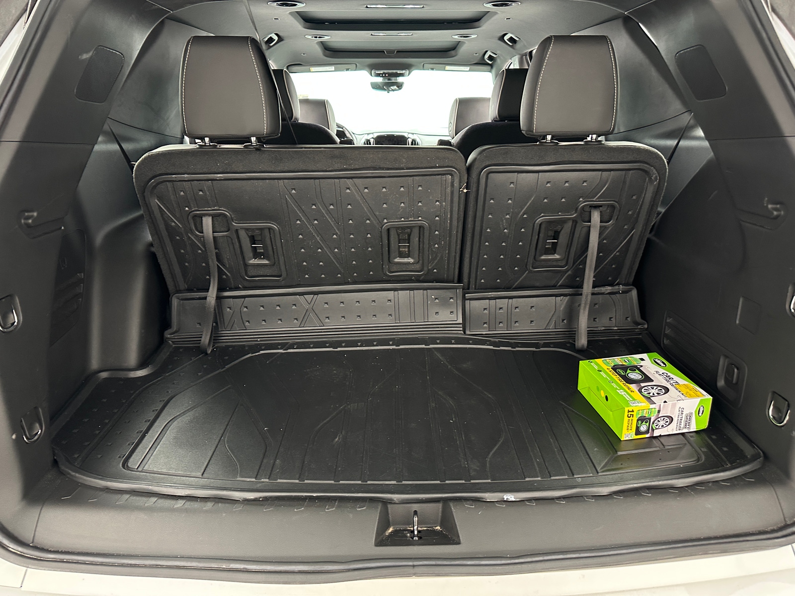 Thumbnail: 2023 Chevrolet Traverse - 6