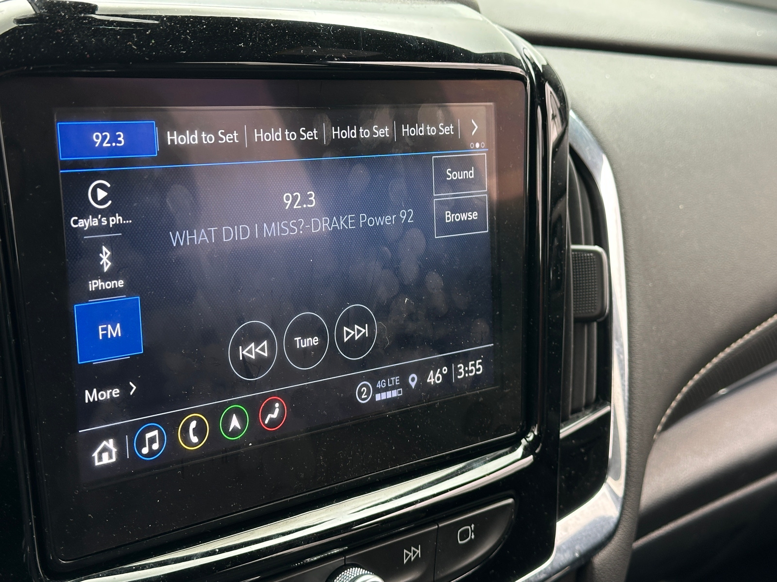 Thumbnail: 2023 Chevrolet Traverse - 3