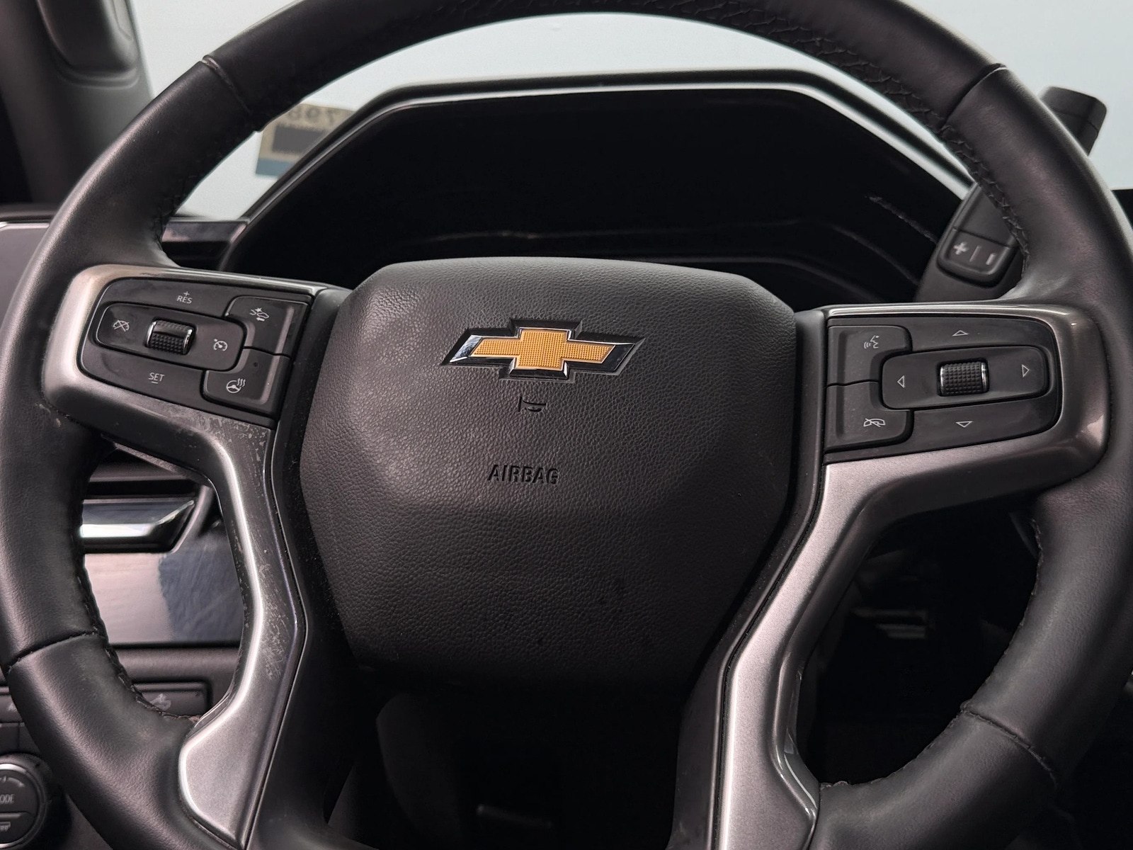 Thumbnail: 2024 Chevrolet Silverado 1500 - 5