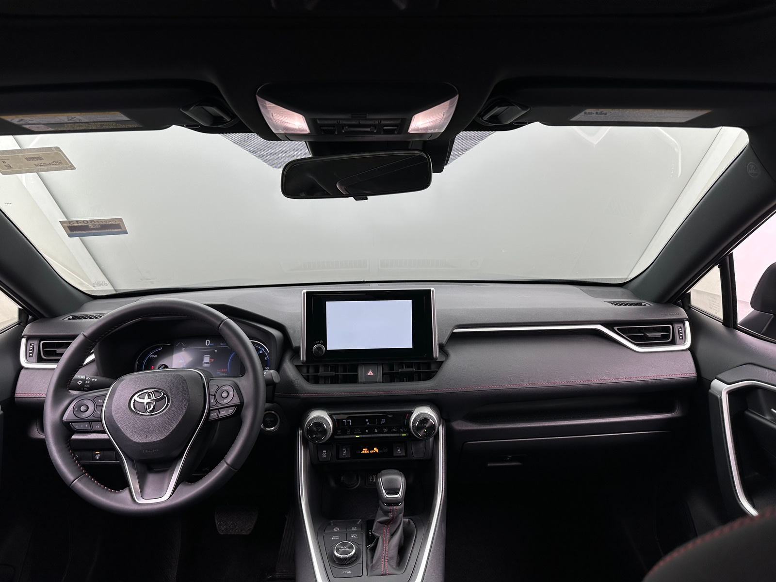 Thumbnail: 2025 Toyota RAV4 - 3