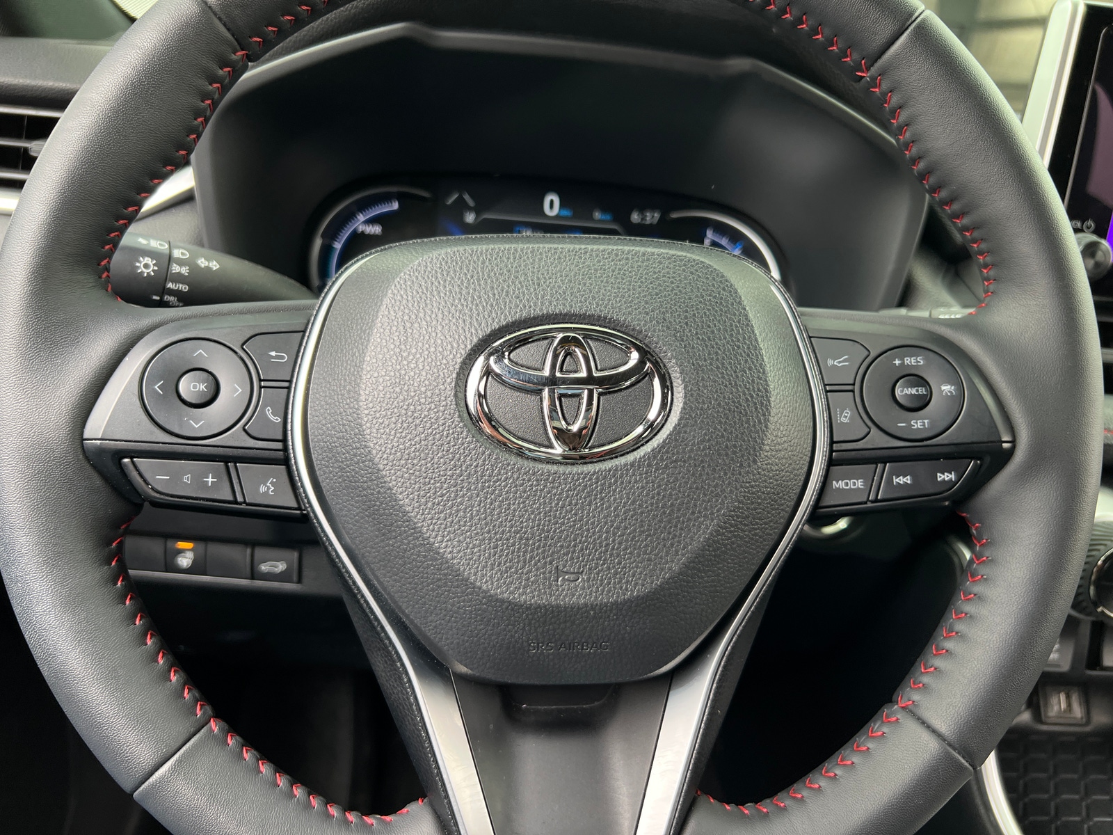 Thumbnail: 2025 Toyota RAV4 - 5