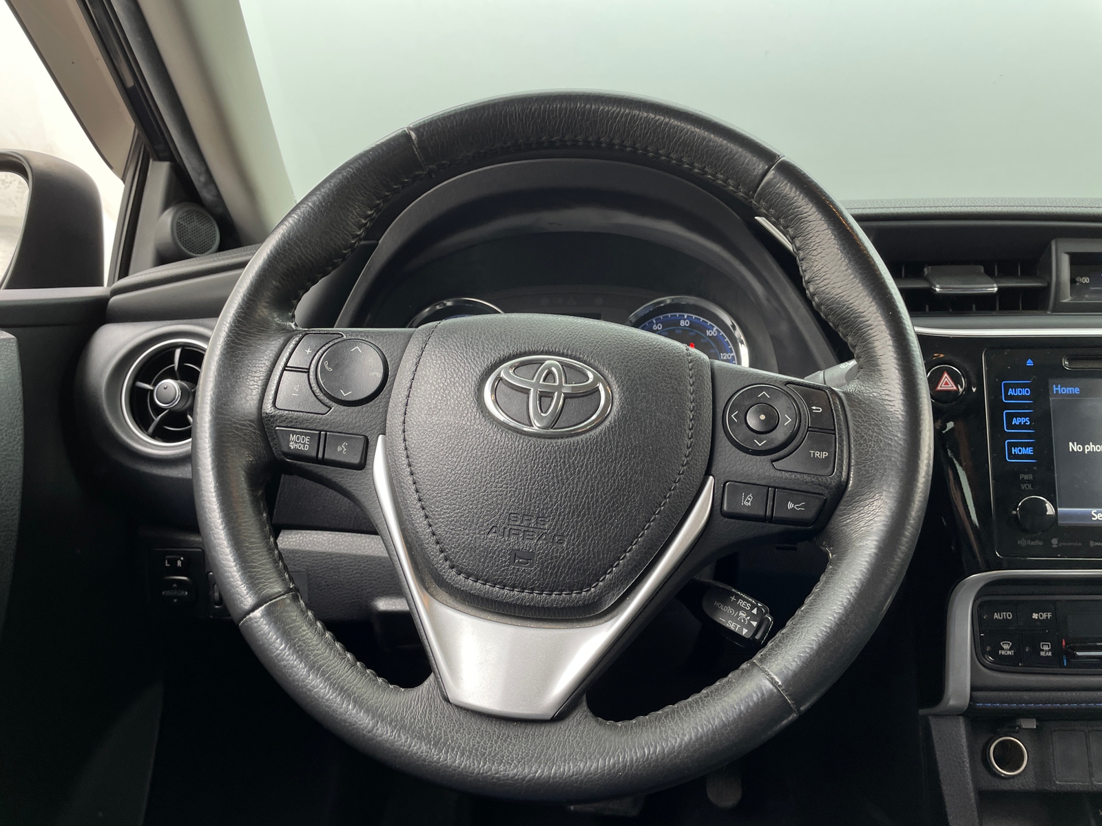 Thumbnail: 2017 Toyota Corolla - 5