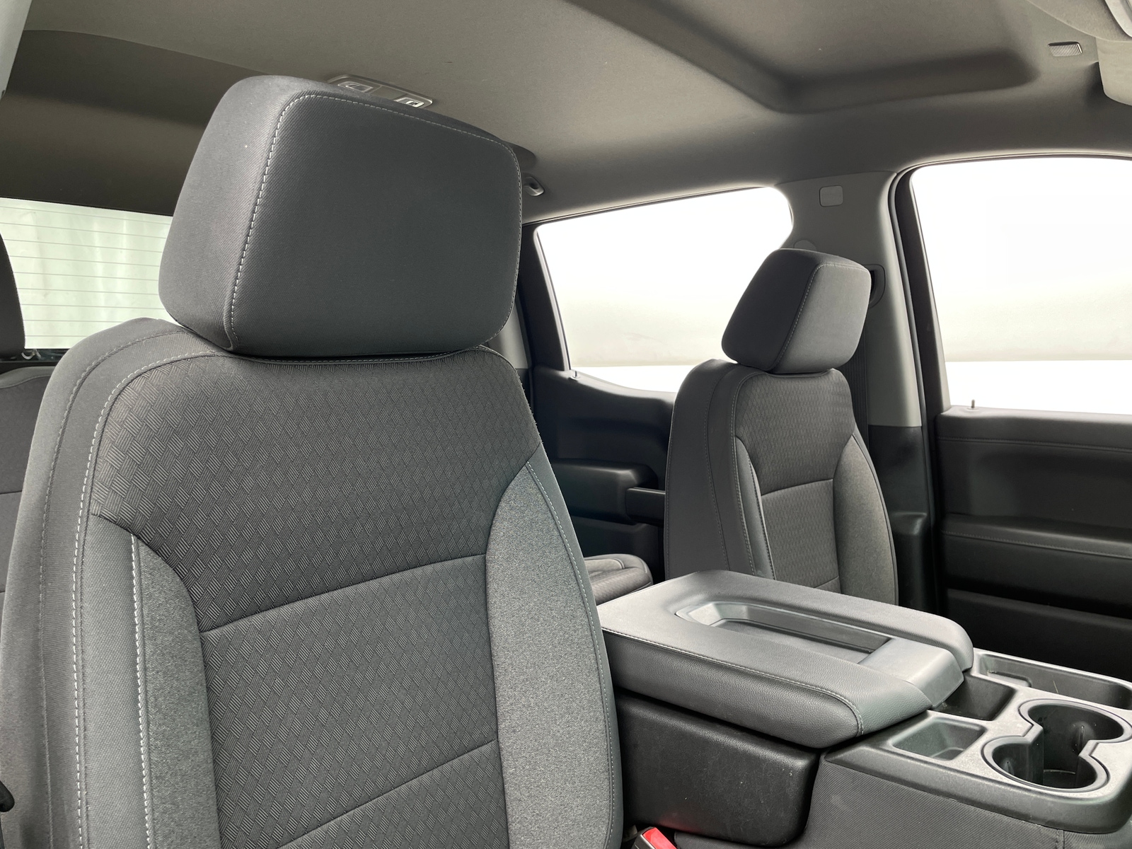 Thumbnail: 2020 Chevrolet Silverado 1500 - 2