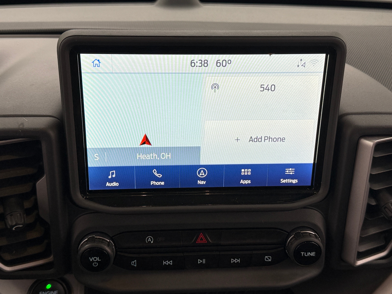 Thumbnail: 2021 Ford Bronco Sport - 4