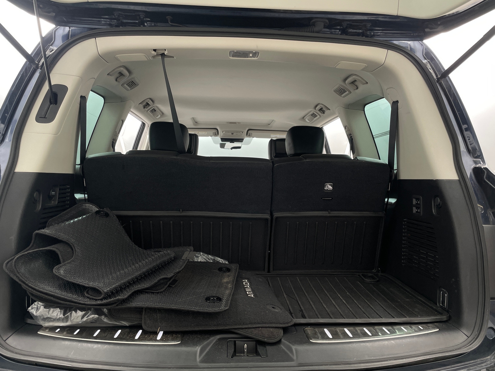 Thumbnail: 2023 Nissan Armada - 6