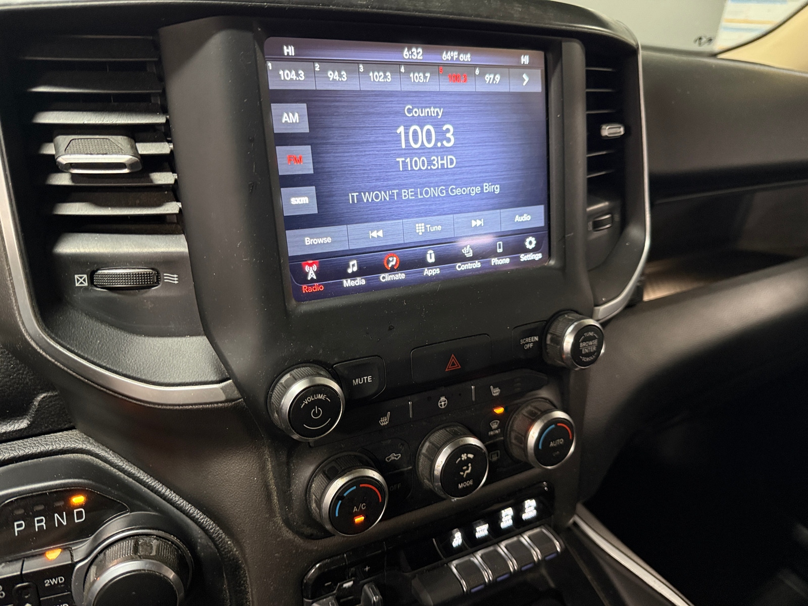 Thumbnail: 2020 RAM 1500 - 4