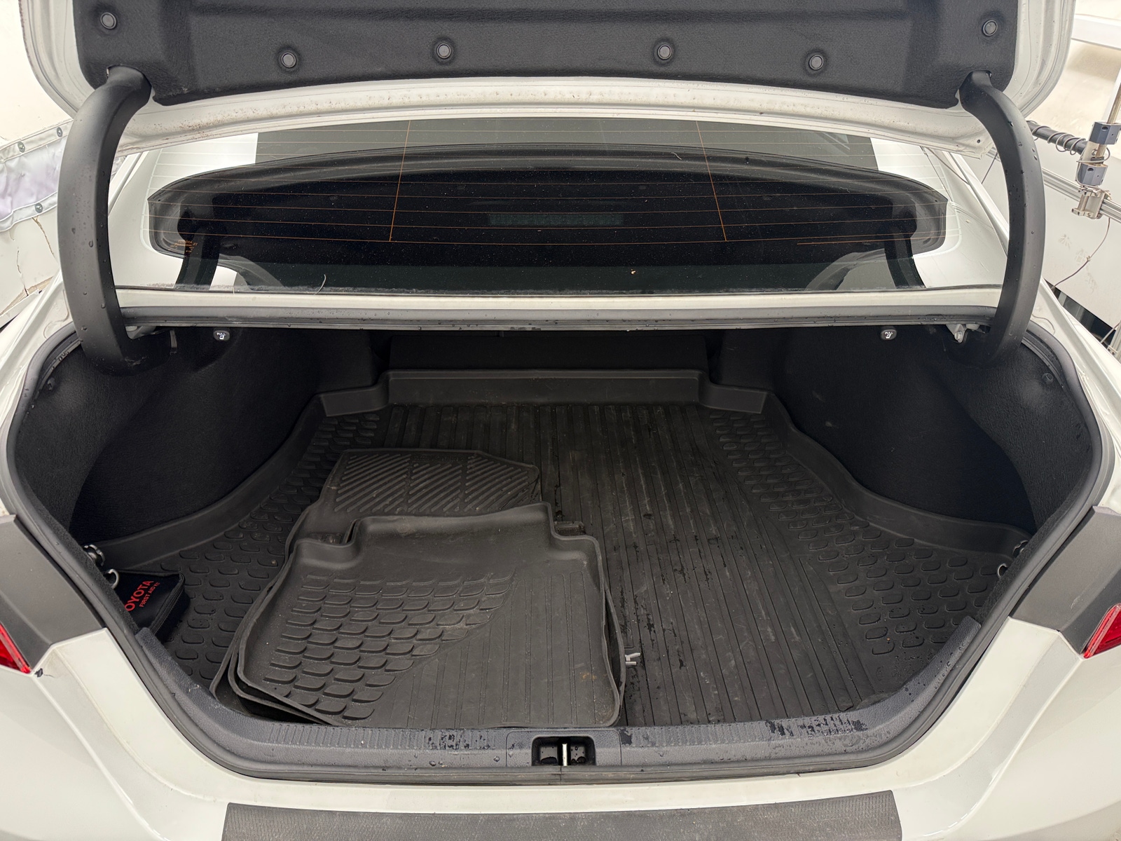 Thumbnail: 2022 Toyota Camry - 6