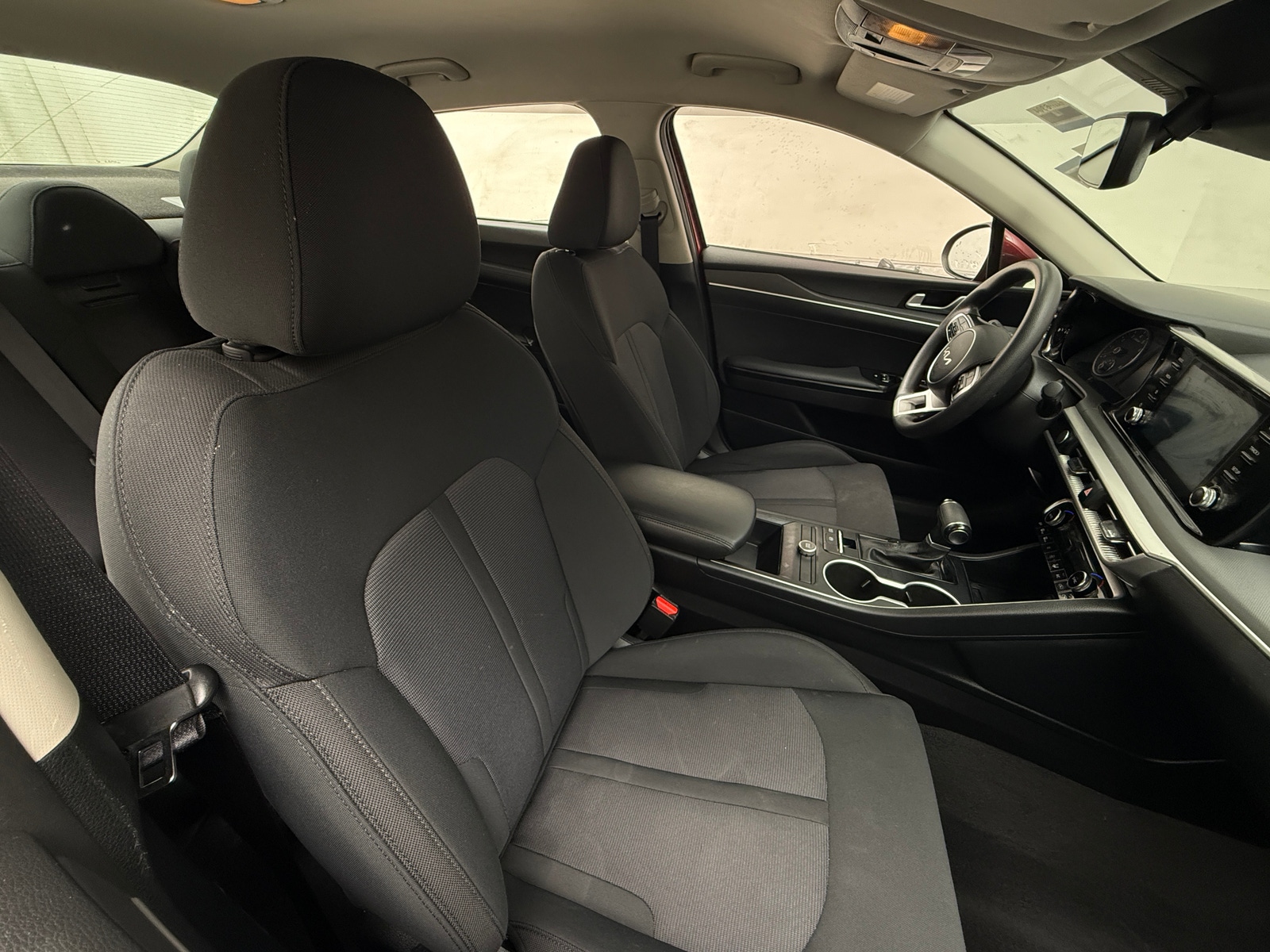 Thumbnail: 2022 Kia K5 - 2