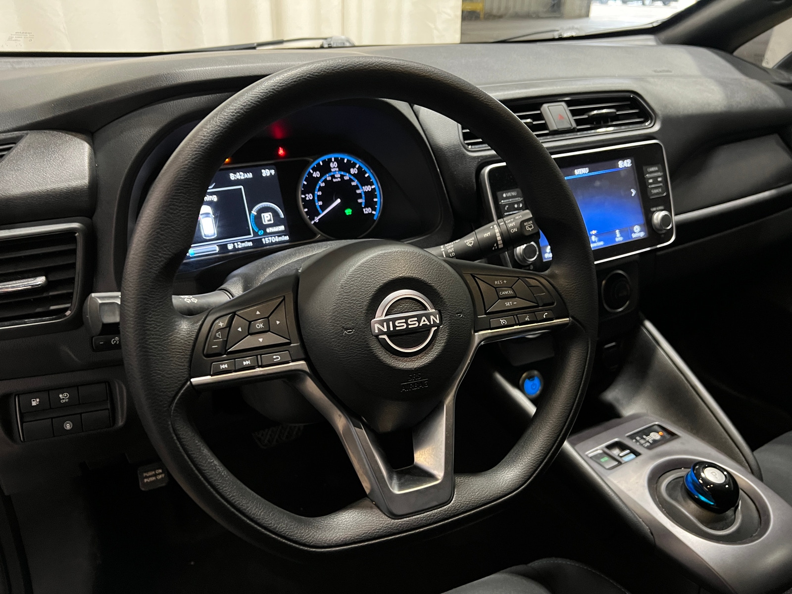 Thumbnail: 2023 Nissan Leaf - 5