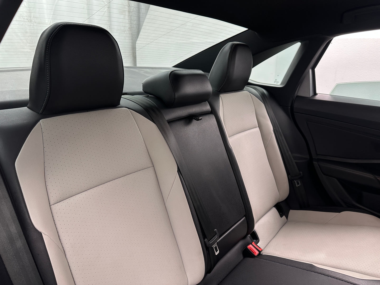 Thumbnail: 2019 Volkswagen Jetta - 5