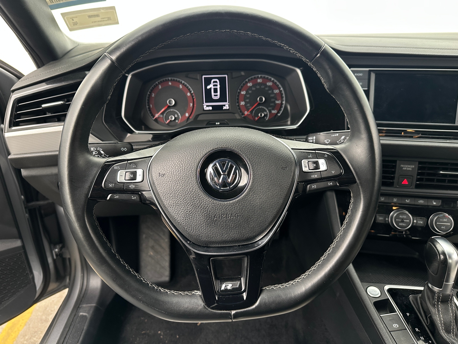 Thumbnail: 2019 Volkswagen Jetta - 4