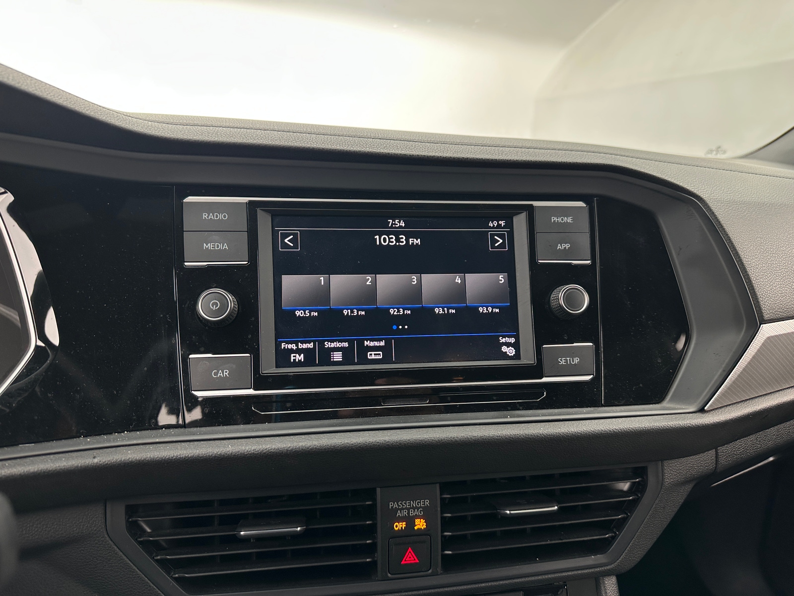 Thumbnail: 2019 Volkswagen Jetta - 3