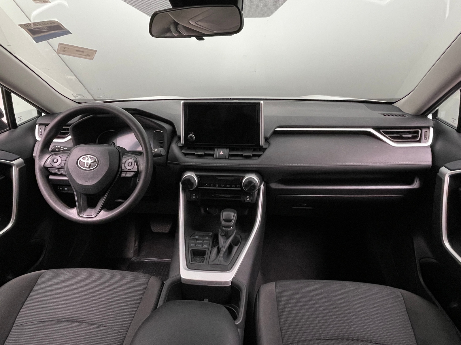 Thumbnail: 2024 Toyota RAV4 - 3