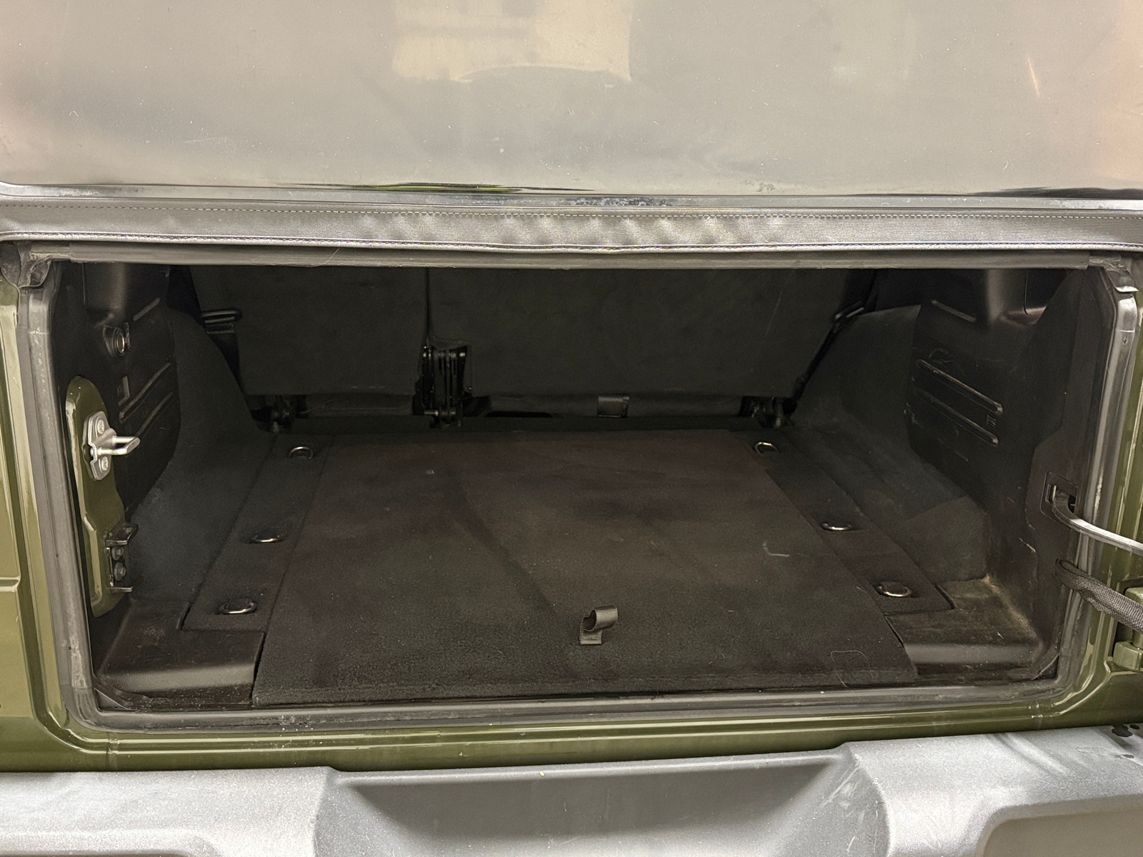 Thumbnail: 2022 Jeep Wrangler - 7