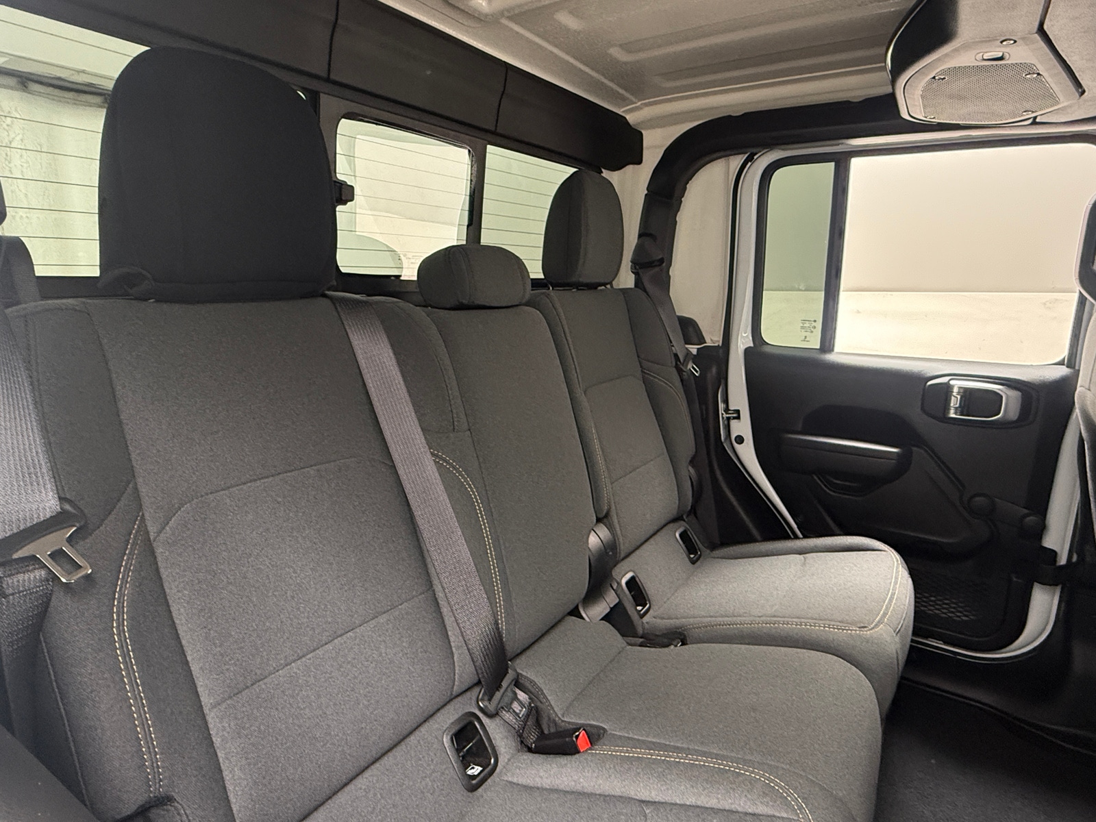 Thumbnail: 2024 Jeep Gladiator - 6