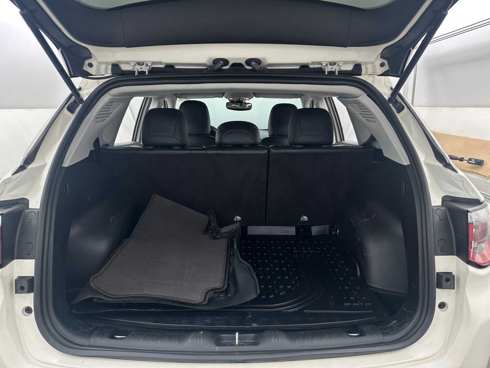 Thumbnail: 2019 Jeep Compass - 7