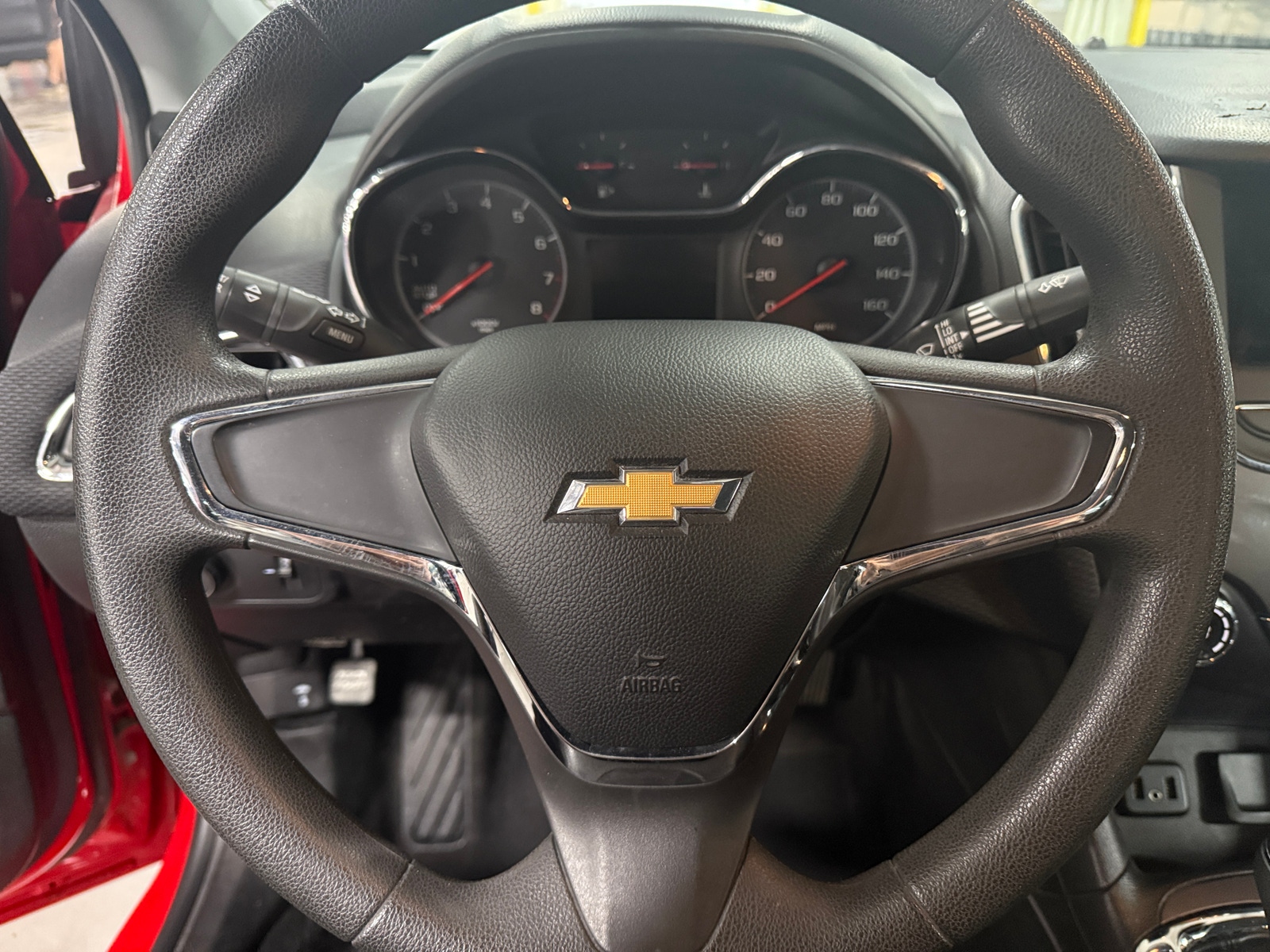 Thumbnail: 2019 Chevrolet Cruze - 5