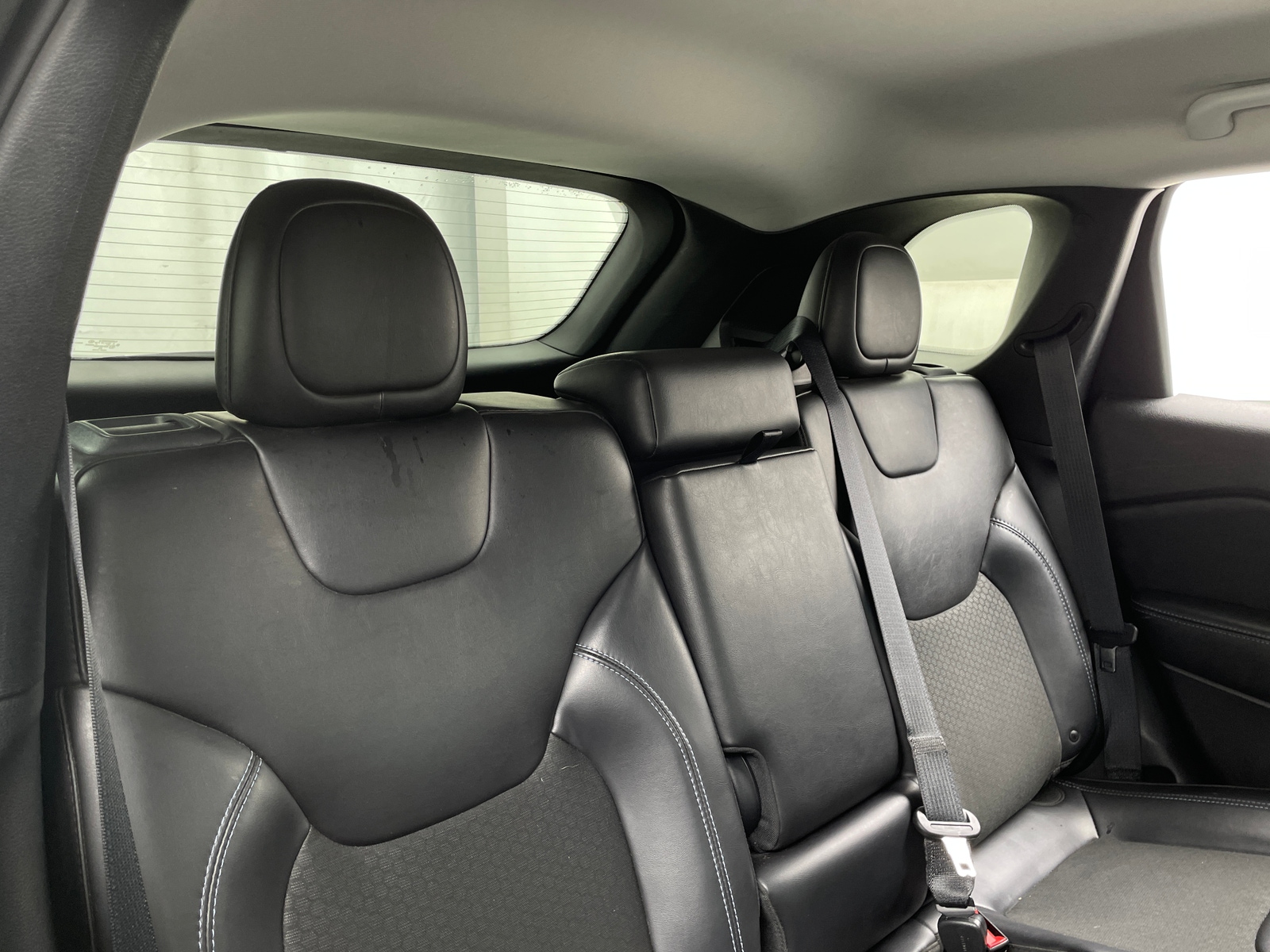 Thumbnail: 2019 Jeep Cherokee - 6