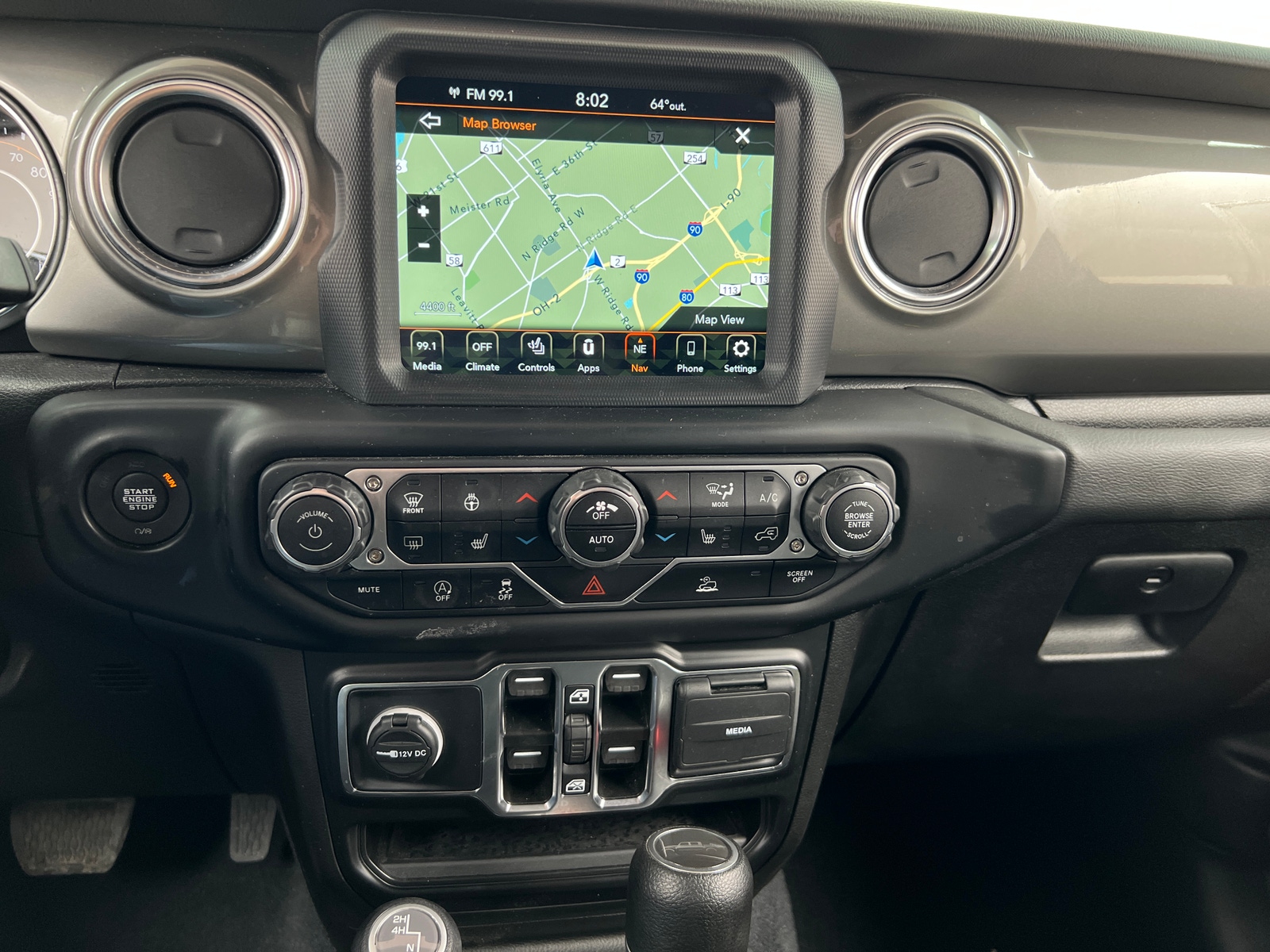 Thumbnail: 2022 Jeep Gladiator - 4