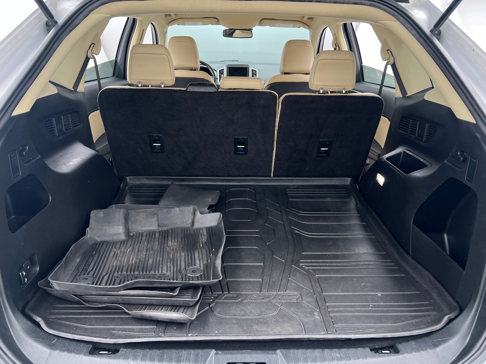 Thumbnail: 2021 Ford Edge - 6