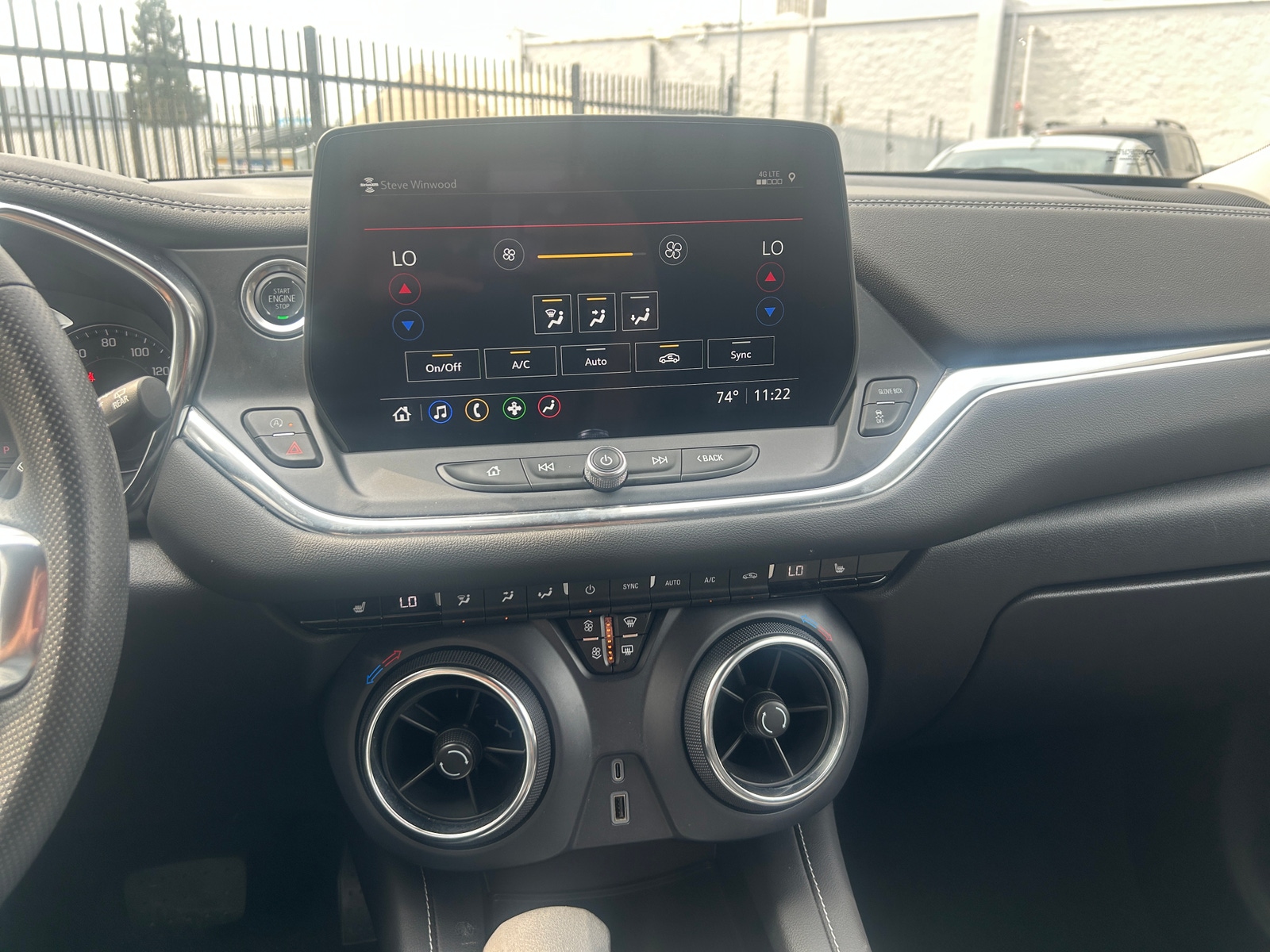 Thumbnail: 2025 Chevrolet Blazer - 4