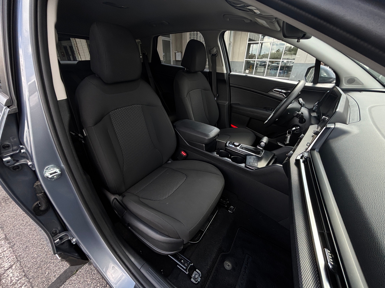 Thumbnail: 2025 Kia Sportage - 2