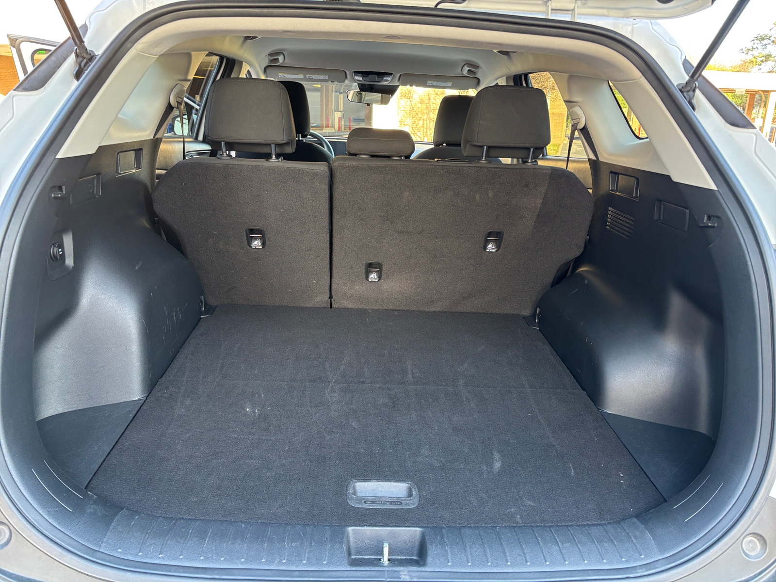 Thumbnail: 2025 Kia Sportage - 4