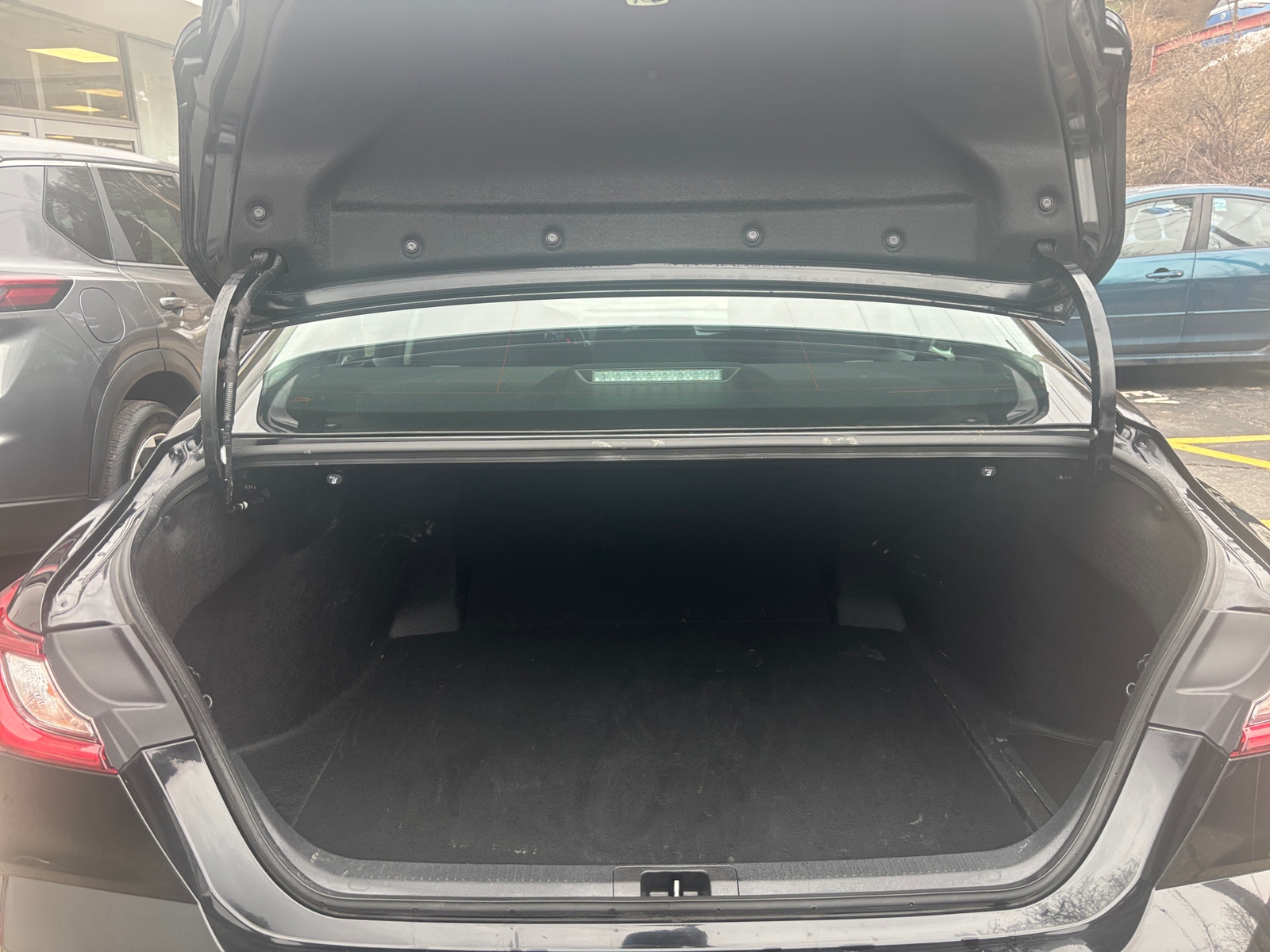 Thumbnail: 2025 Toyota Camry - 6