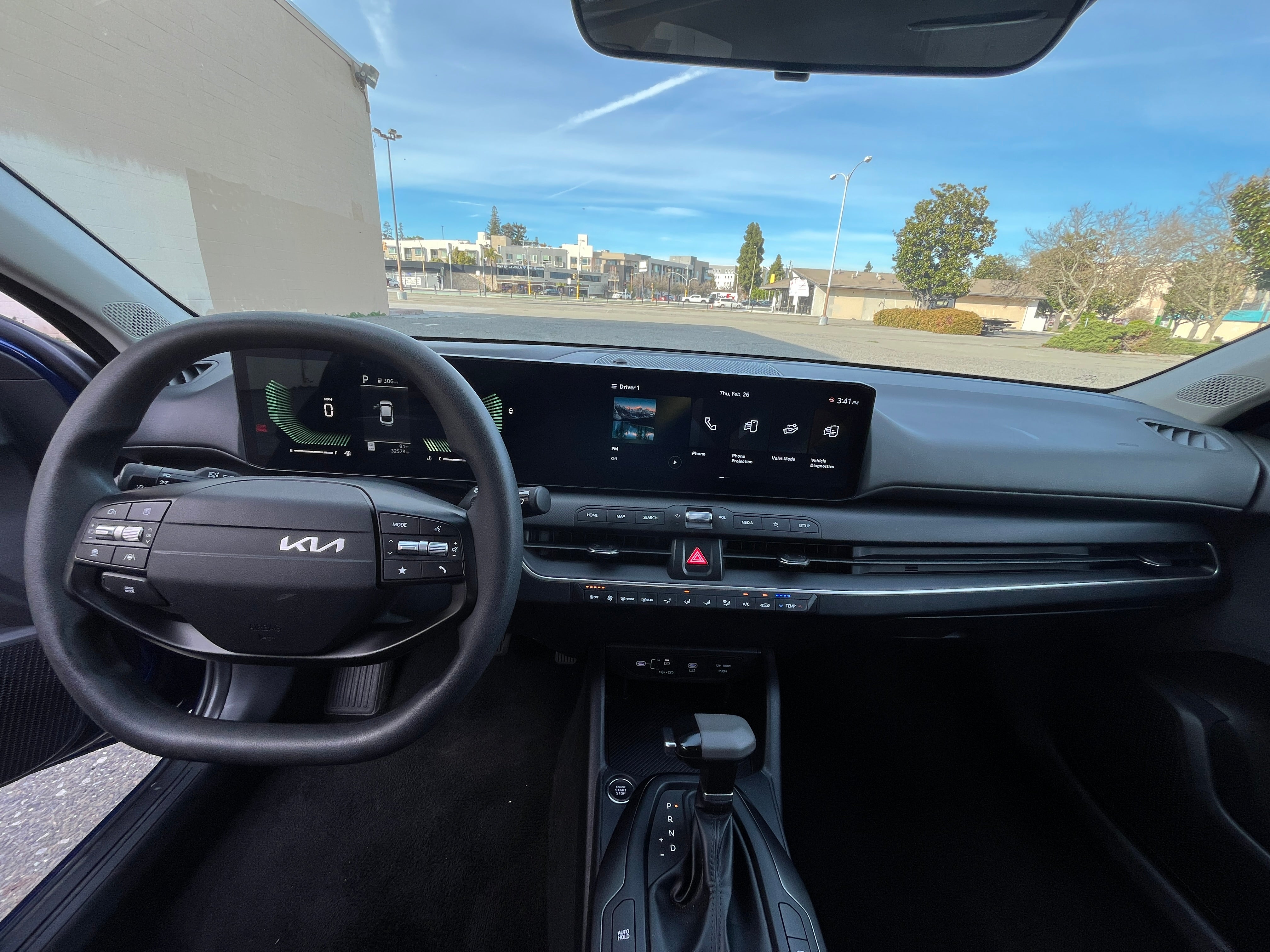 Thumbnail: 2025 Kia K4 - 3