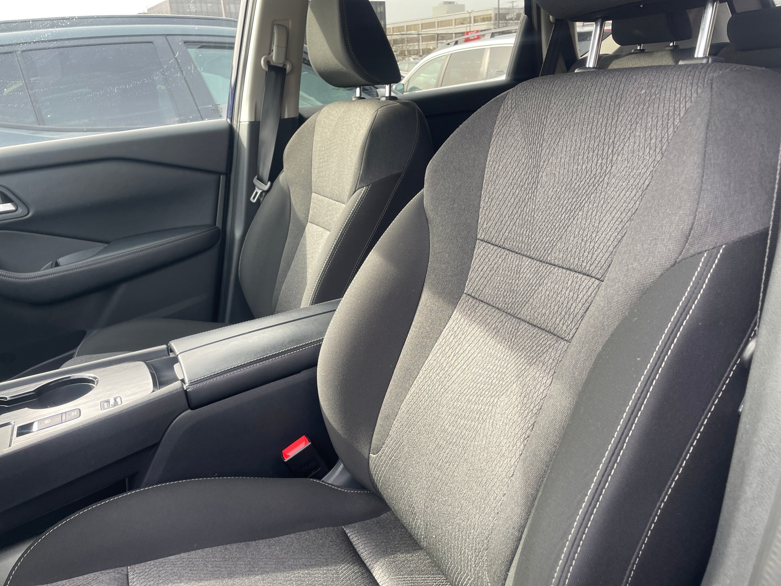 Thumbnail: 2025 Nissan Rogue - 2