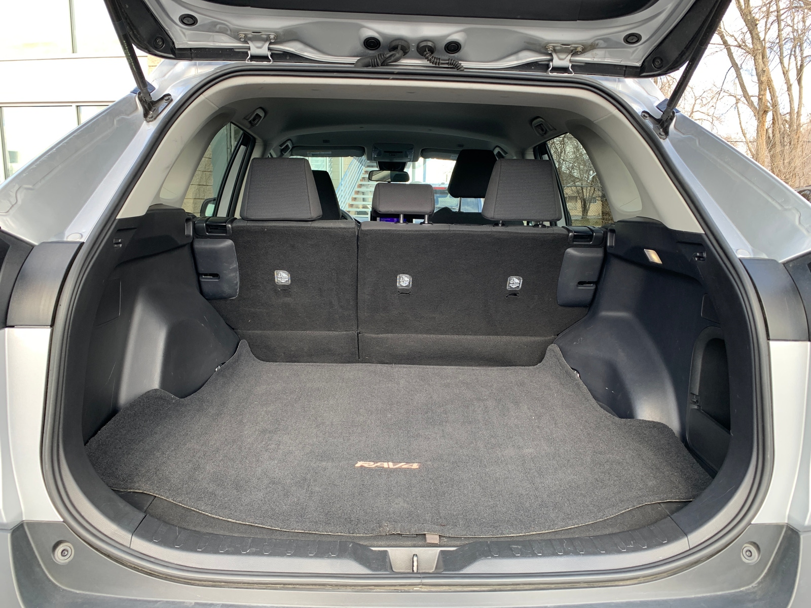 Thumbnail: 2025 Toyota RAV4 - 6