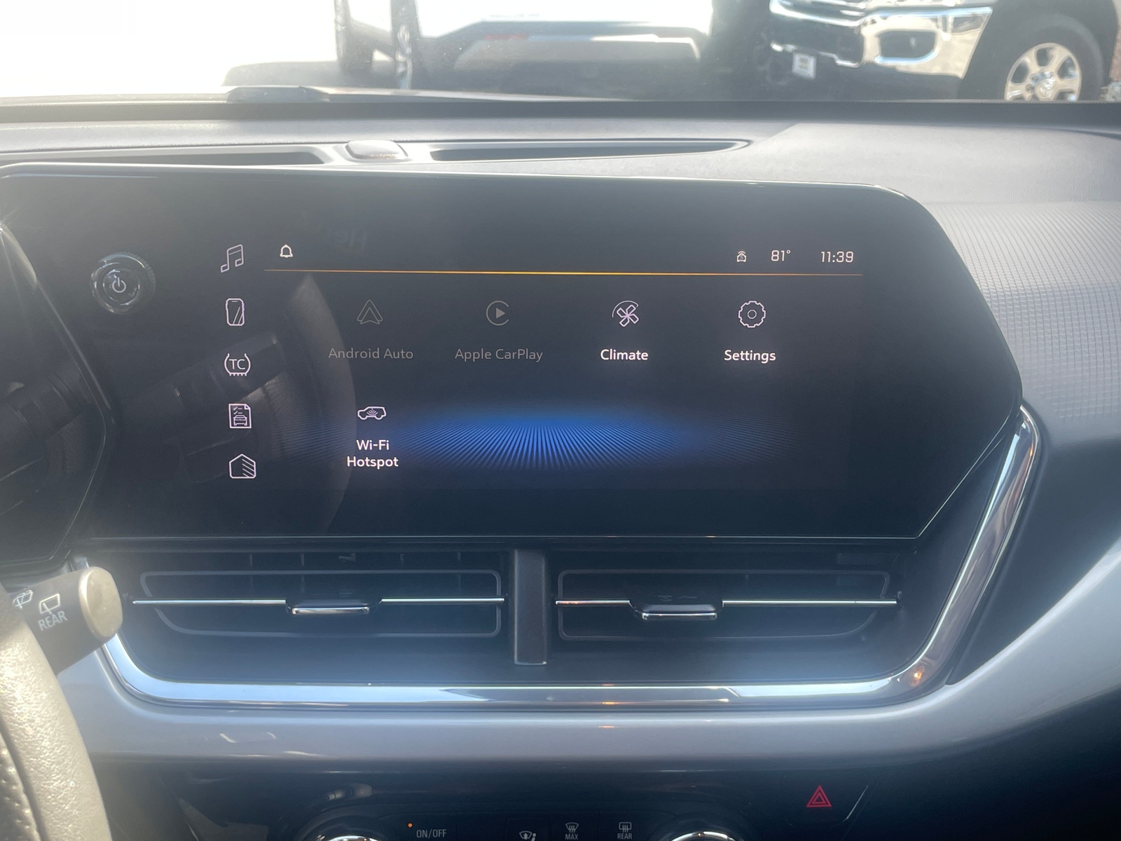 Thumbnail: 2025 Chevrolet Trax - 4