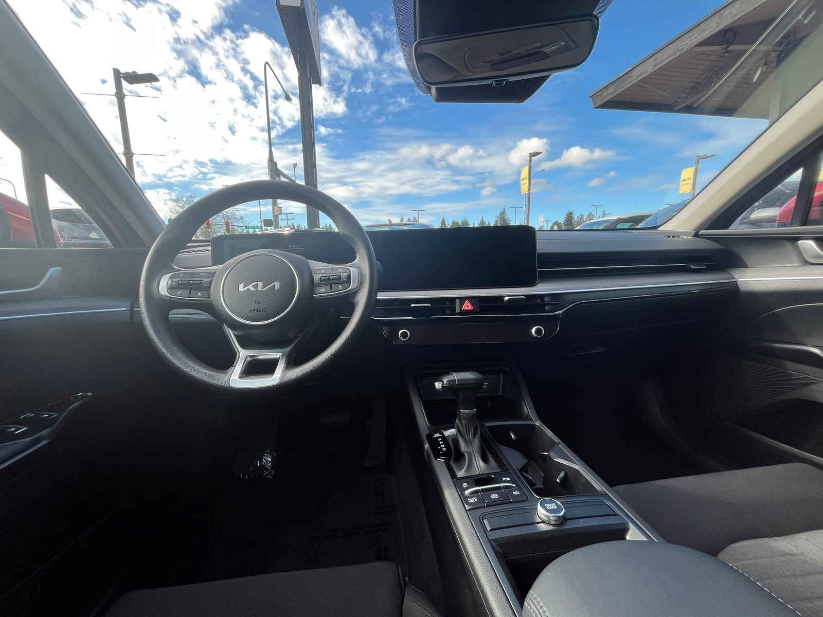 Thumbnail: 2025 Kia K5 - 3