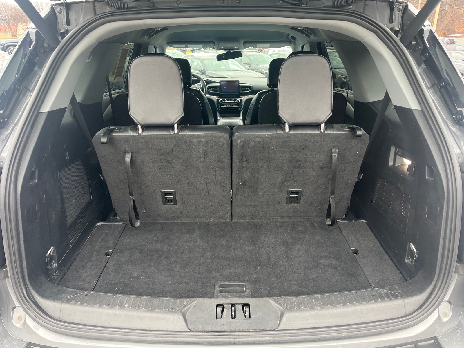 Thumbnail: 2023 Ford Explorer - 5