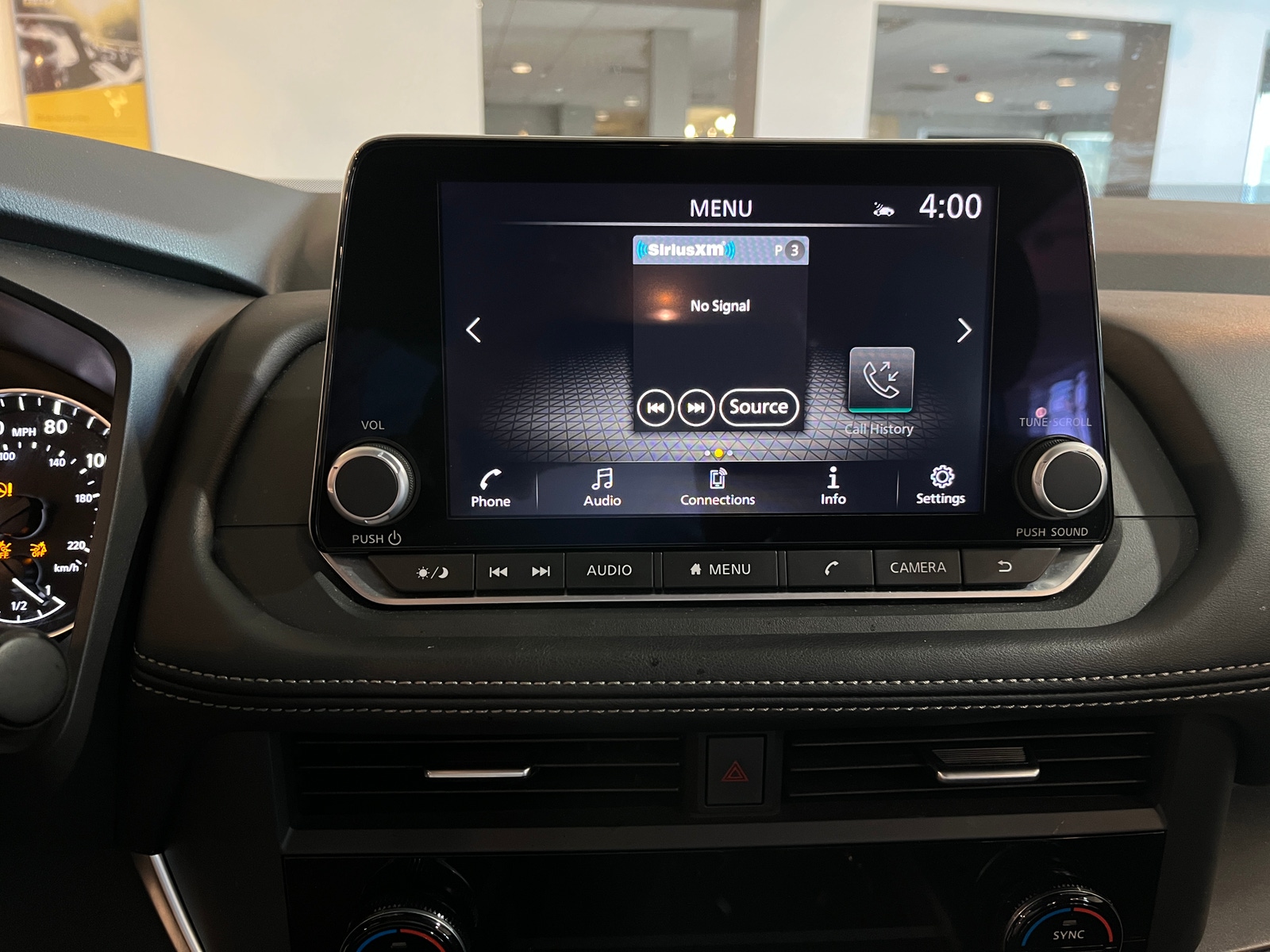 Thumbnail: 2025 Nissan Rogue - 4