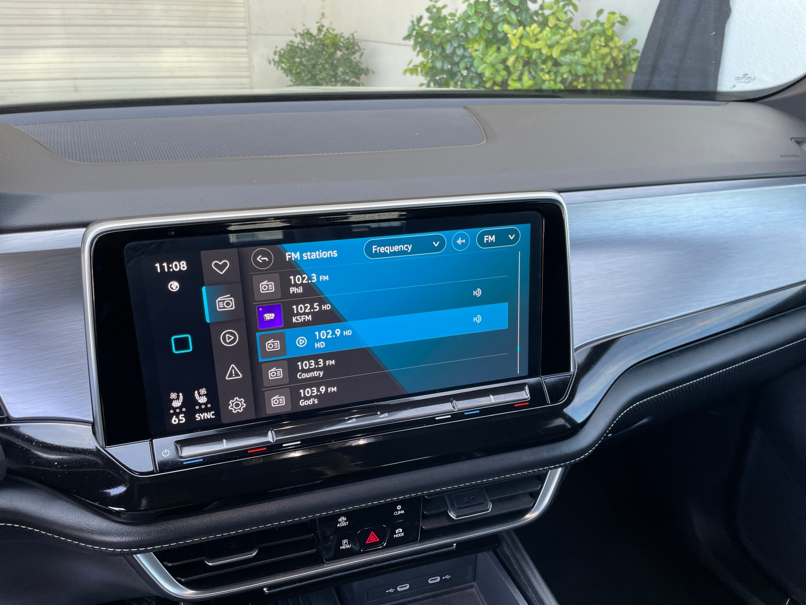 Thumbnail: 2025 Volkswagen Atlas - 3