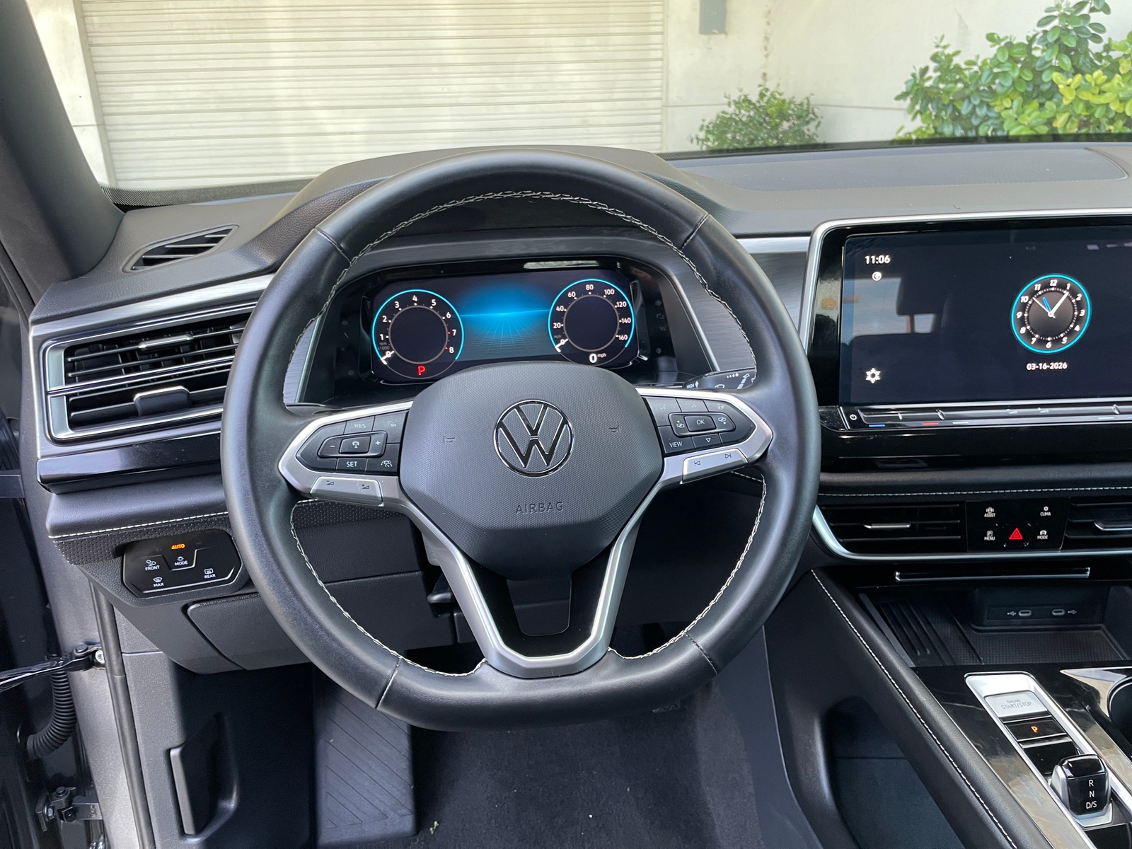 Thumbnail: 2025 Volkswagen Atlas - 4