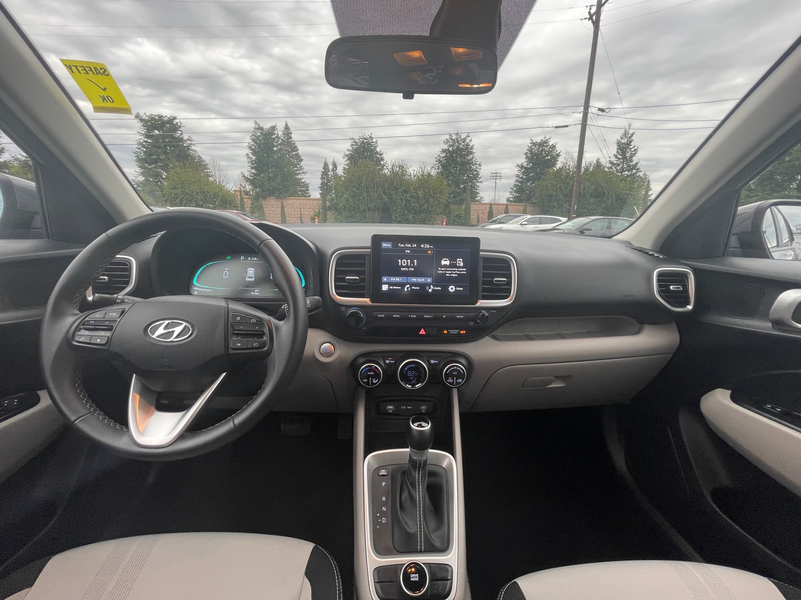 Thumbnail: 2025 Hyundai Venue - 3