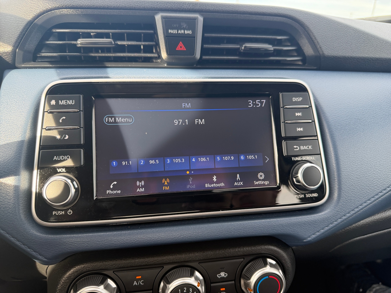 Thumbnail: 2025 Nissan Versa - 4