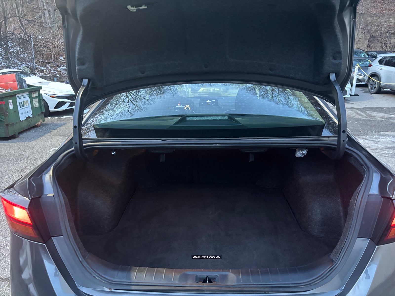 Thumbnail: 2025 Nissan Altima - 6