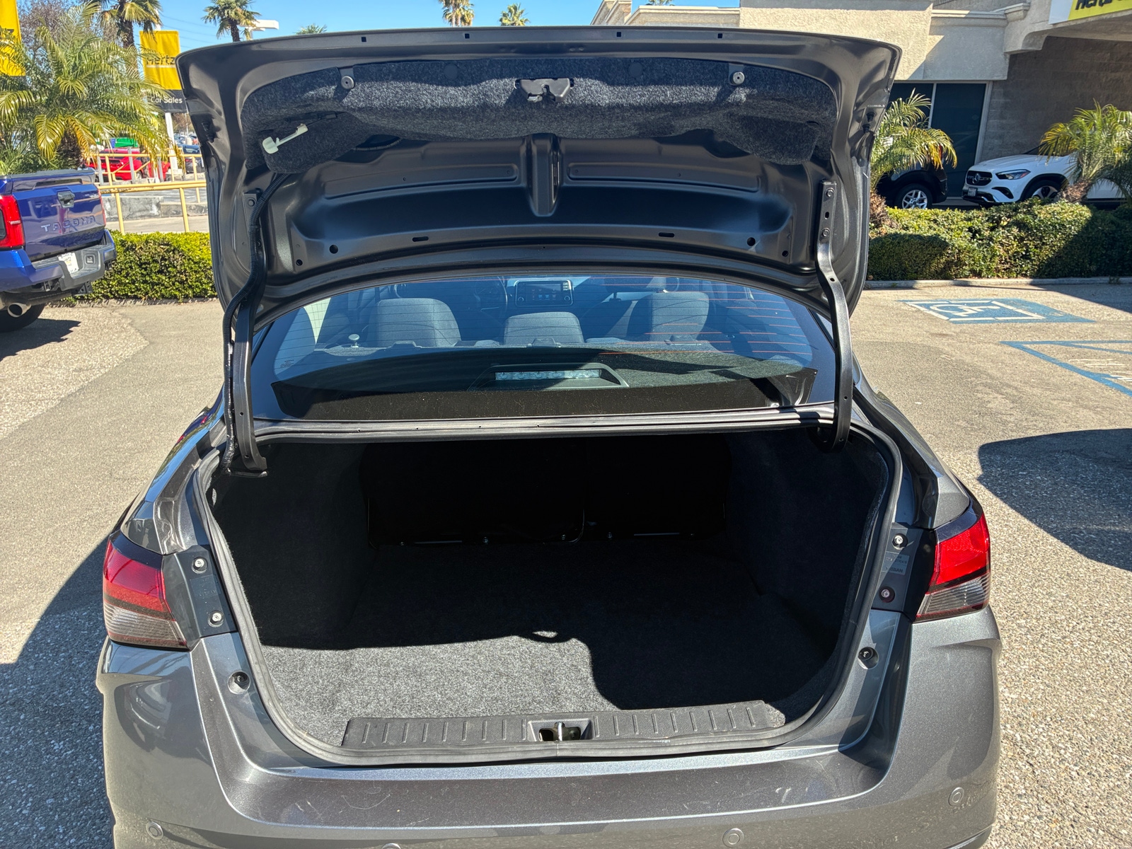 Thumbnail: 2025 Nissan Versa - 6