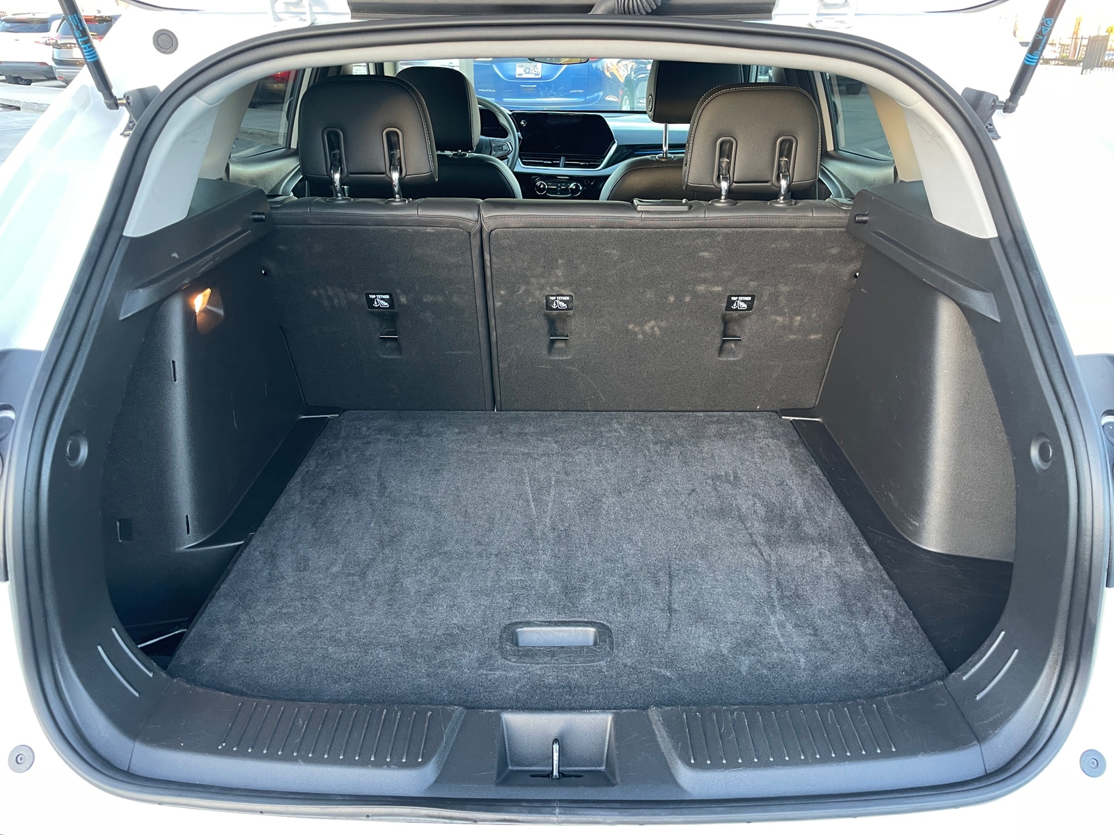 Thumbnail: 2025 Chevrolet Trax - 5